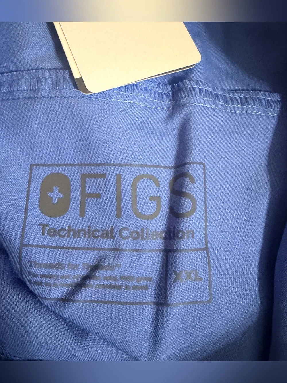 FIGS Kade Cargo Scrub Pants in a ceil blue size XXL for men